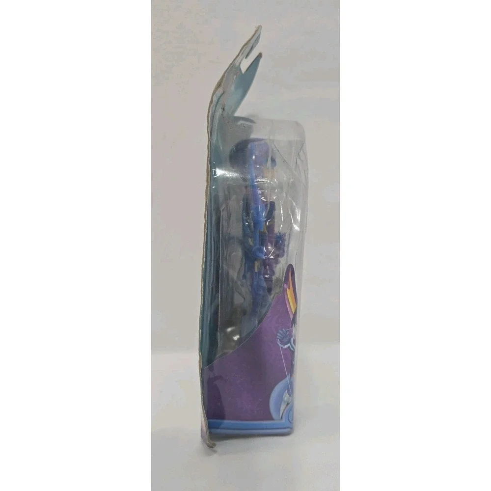 Mysticons Zarya Mysticon Ranger Action Figure (Box Damage)